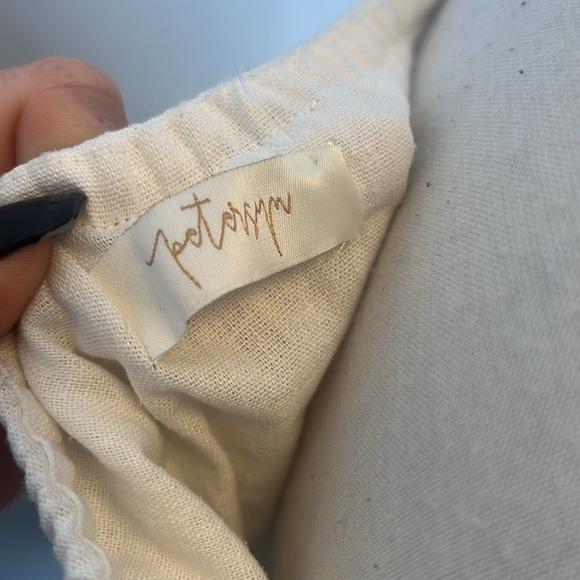 Petersyn Linen Blend Lily Puff Sleeve Top Medium - Picture 8 of 9